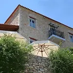 Kyriaki & فندق