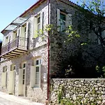 Kyriaki & فندق أمفيكليا