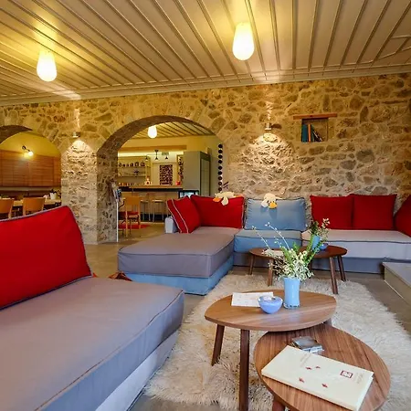 Kyriaki & Hotel 4*