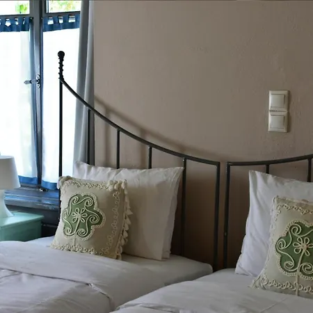 Hotel Kyriaki & Amfiklia